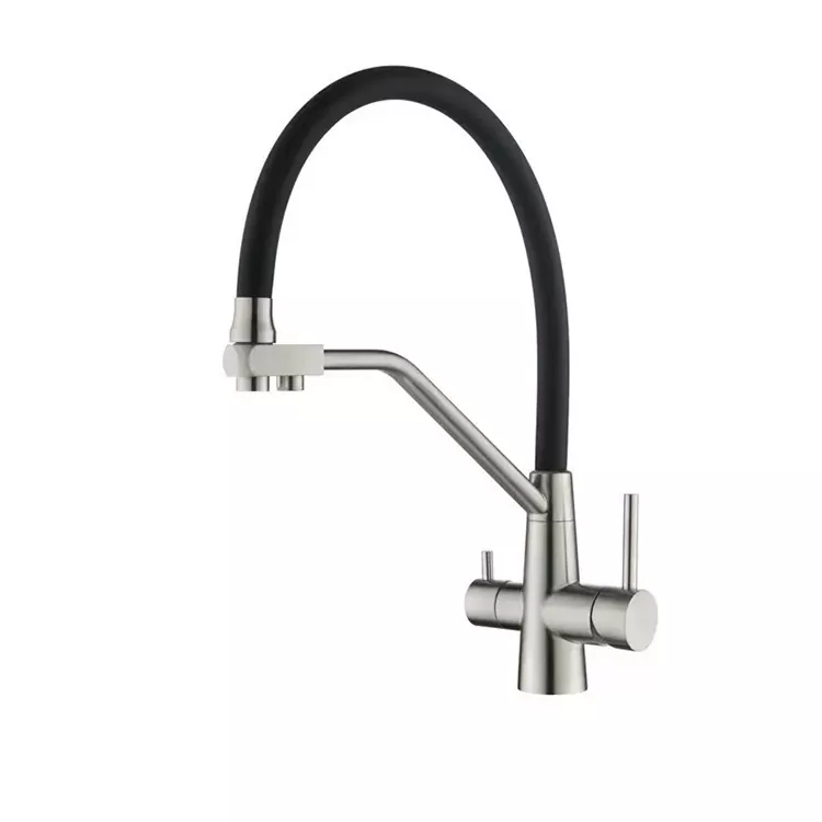 Silikoon-uittrekslang 3-in-1 warm en koue water kraan